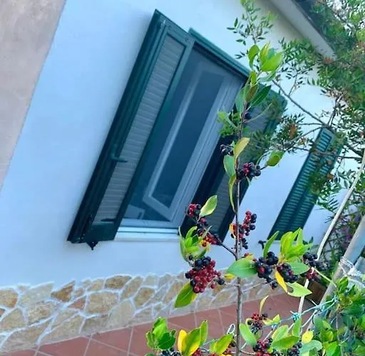 Casa Perla Iridella بيت للعطل